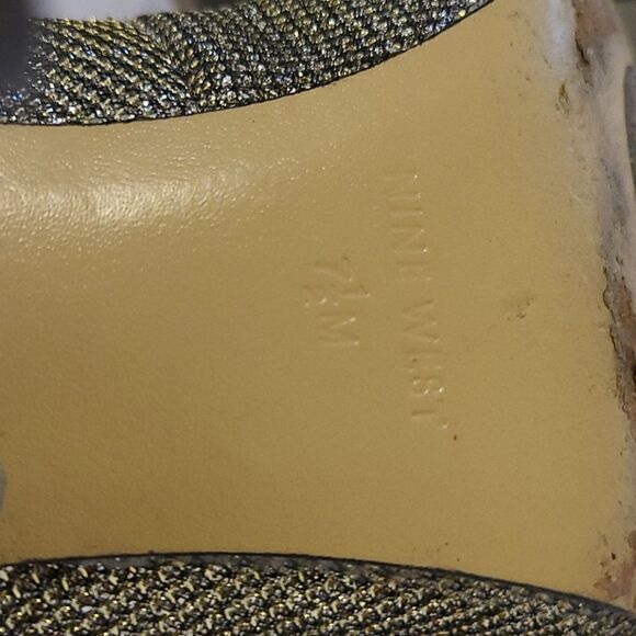 Nine West Gold Glitter Heels - Picture 5 of 5